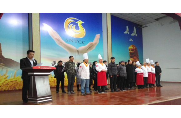 2019年bw必威西汉姆联官方网站开学典礼顺利召开