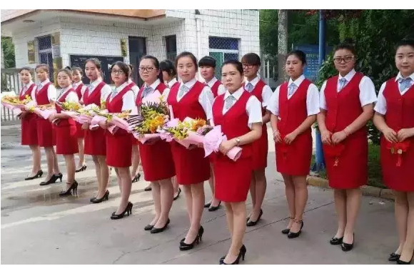 校园开放日，约见旅游餐饮大师