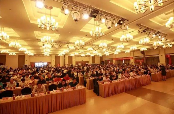 【华商网】“改革开放40年暨陕西餐饮30年”系列表彰活动陕旅烹院获20个大奖