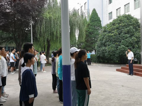 bw必威西汉姆联官方网站晨会学子