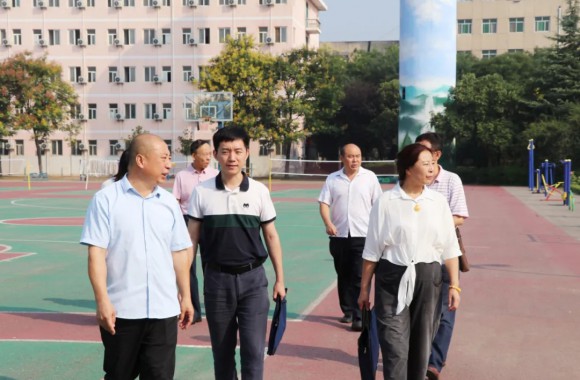 省教育厅督查组一行莅临必威西汉姆联检查开学防疫和准备工作