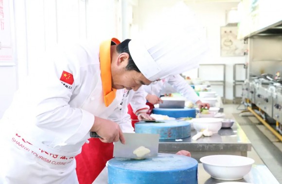 bw必威西汉姆联官方网站开展烹饪专业教师业务技能培训活动