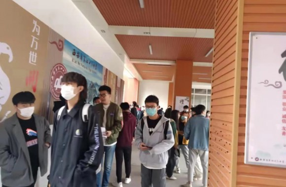 必威西汉姆联16名学子顺利完成2021年“专升本”考试