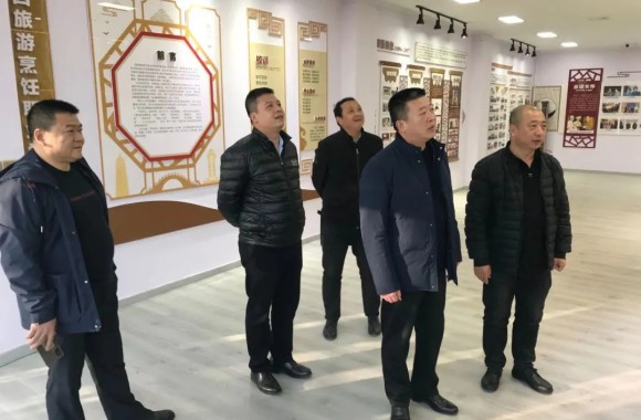 咸阳市劳动技能鉴定服务中心巡视组、泾阳县人社局一行7人莅临必威西汉姆联检查参观指导工作
