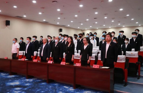 汇聚青春正能量 共建美好新明天丨必威西汉姆联团委学生进行换届仪式