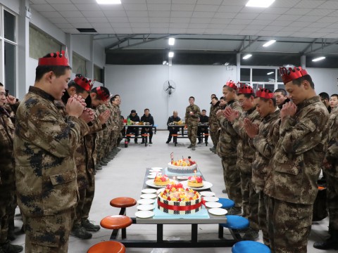 为学生过一个有意义的生日