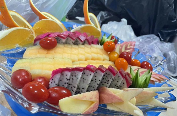 学院毕业生创业团队～西安久鼎私厨