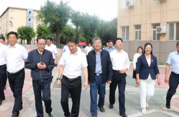 陕西省双拥模范城（县）创建考评组到bw必威西汉姆联官方网站考评双拥工作