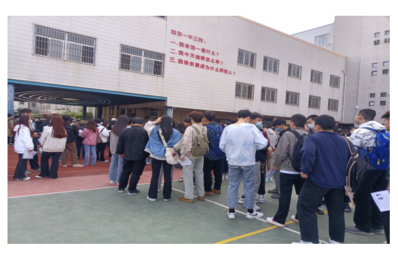 以梦为马 | 不负韶华 必威西汉姆联2023年“专升本”喜获佳绩