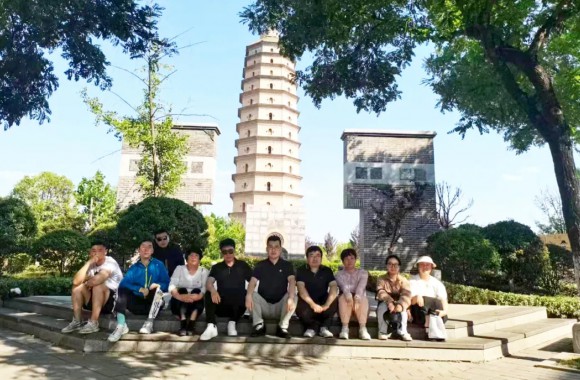 崇文尚学 博览华夏 | 必威西汉姆联开展“现场导游讲解与国学文化传承双践行教学"暨主题团日活动