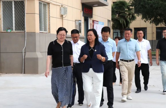 省委教育工委、教育厅督查组领导莅临必威西汉姆联开展2024年秋季开学安全工作督查