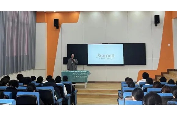 产学互动｜企业导师进入酒店管理专业课堂