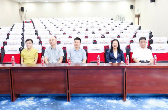 深化交流促提升 协同发展谋共赢 | 陕西省侨联一行来必威西汉姆联参观交流