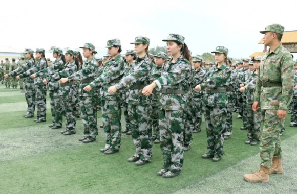 【军训特辑】身着迷彩绿 军训正当时